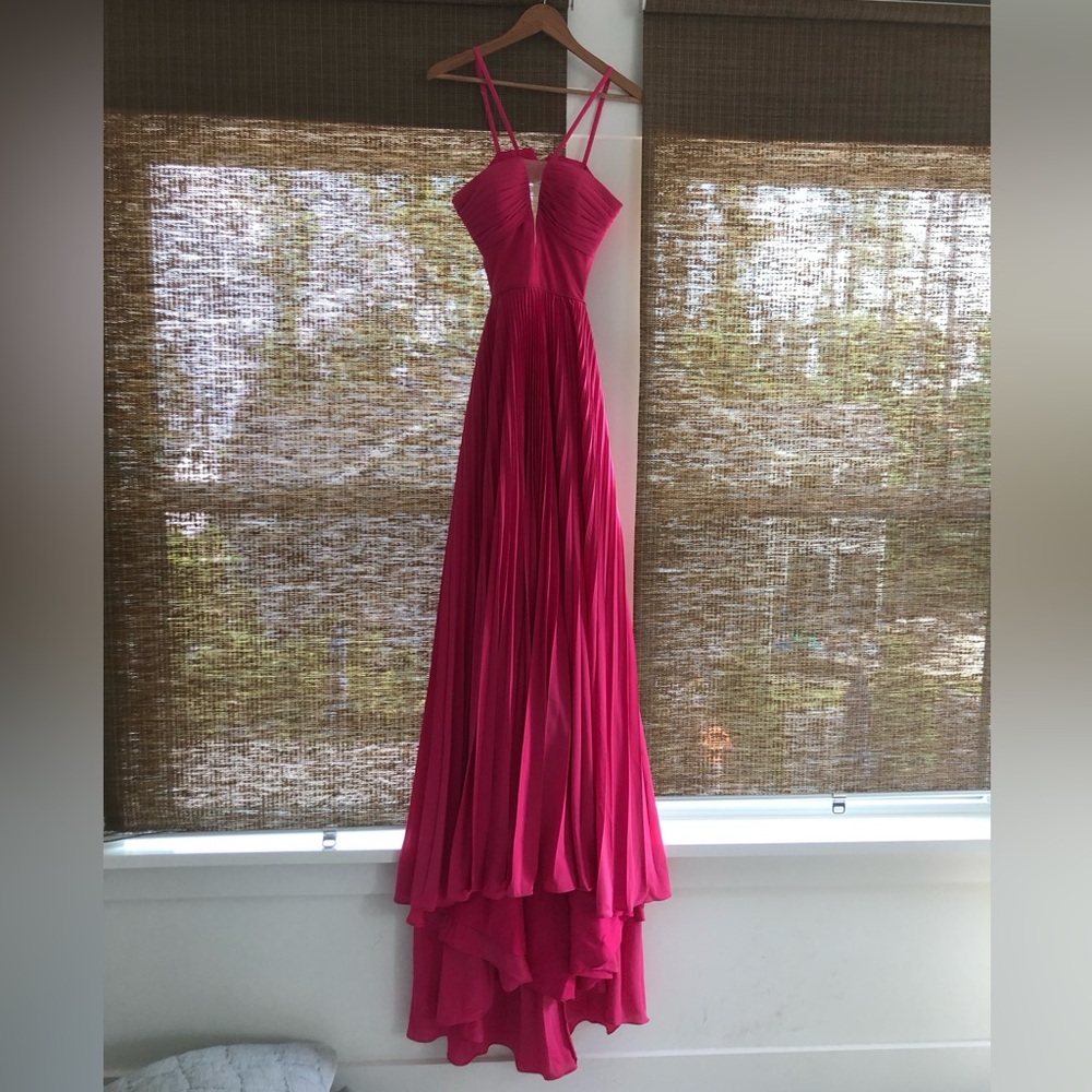 Beautiful hot pink formal dress - size small NWT